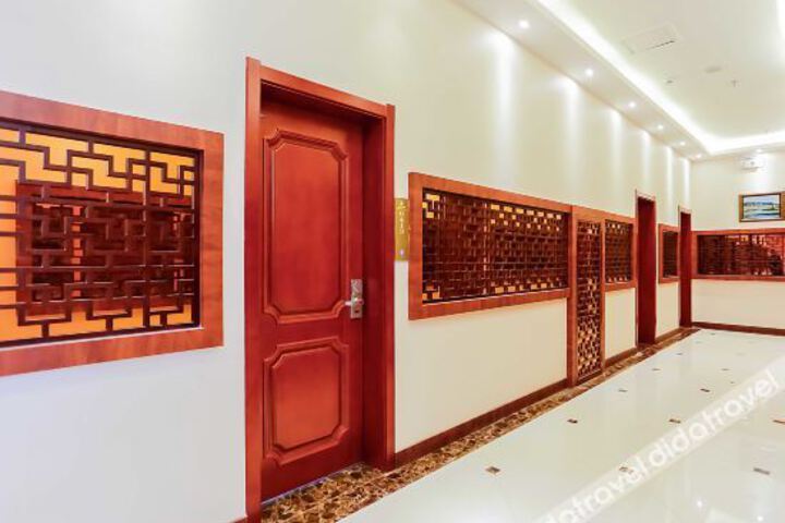 Hotel Interior 12 of 22