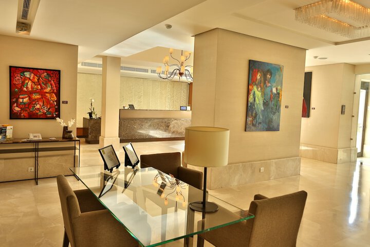 Hotel Lobby