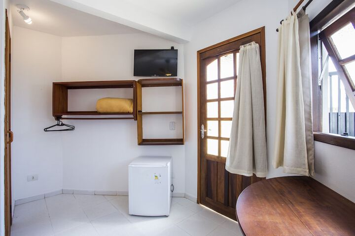 Room 9 of 134