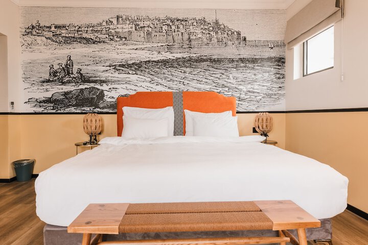 Room 21 of 58