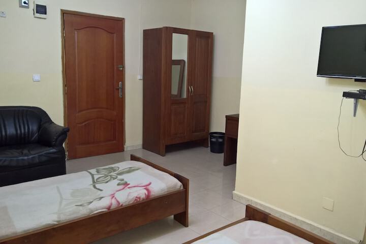 Room 12 of 67