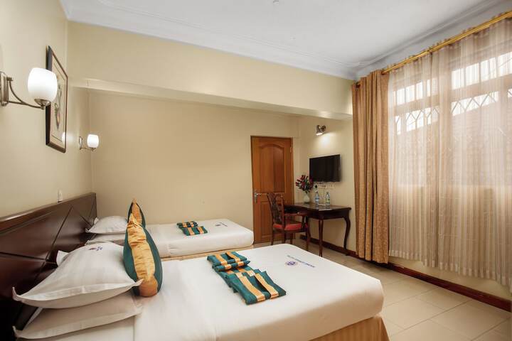 Room 7 of 29