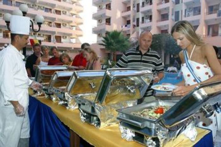 Dining 5 of 44