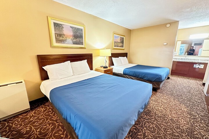 Room 3 of 19