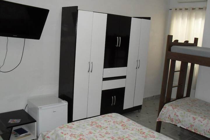 Room 13 of 26