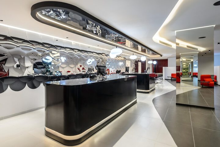 Hotel Lobby