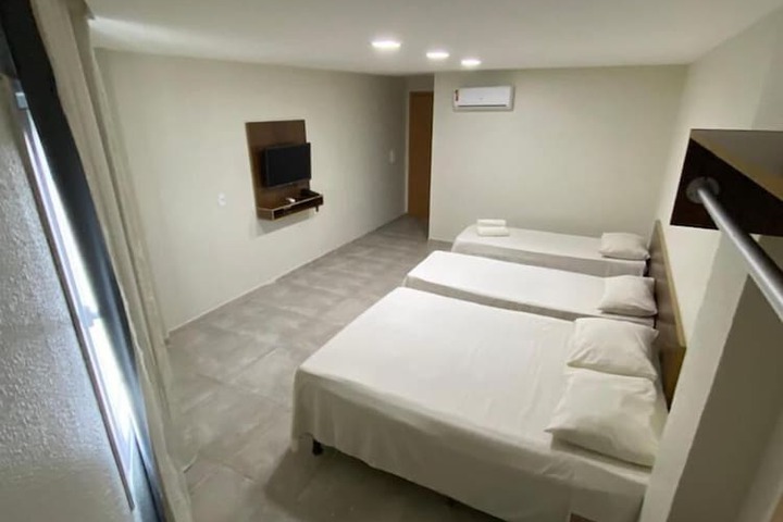 Room 6 of 39