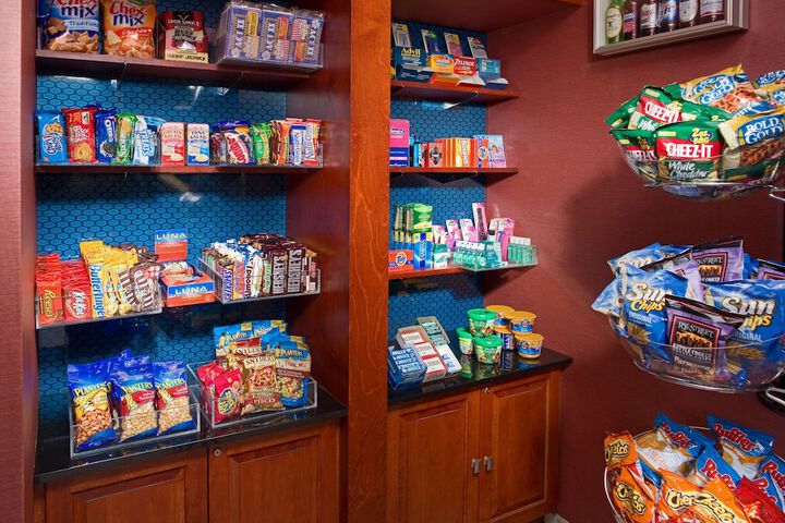 Snack bar
