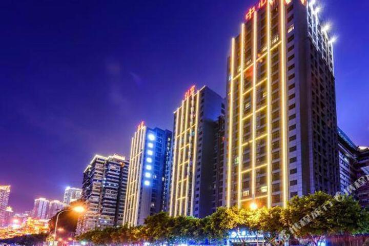 Orange Hotel (Chongqing Jiefangbei Hongyadong Riverview)