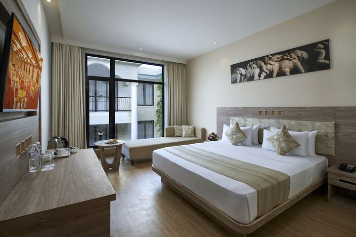 Room 65 of 155