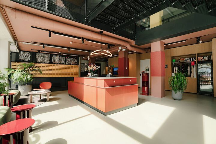 Guest Lobby