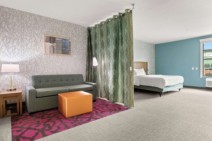 Room 10 of 55