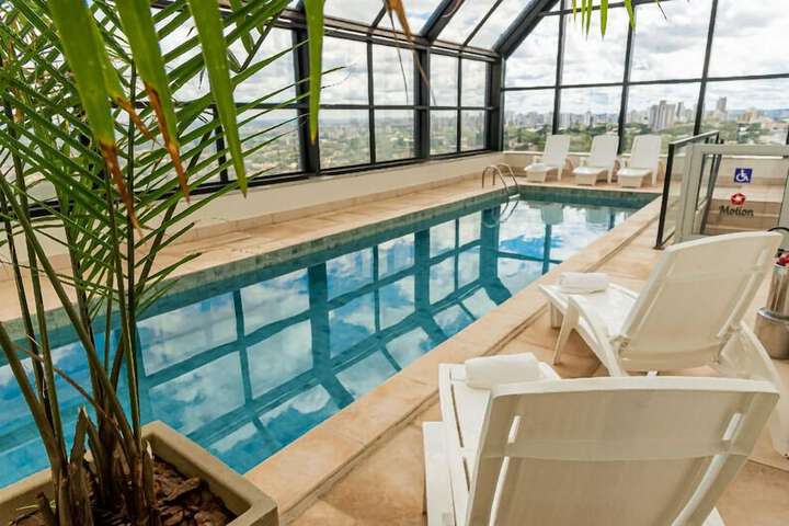 Pool 16 of 25