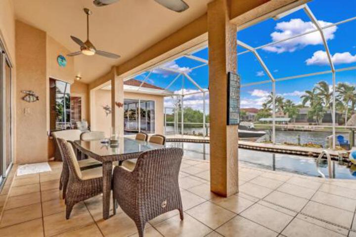 Blue Water 1022 in Cape Coral, FL
