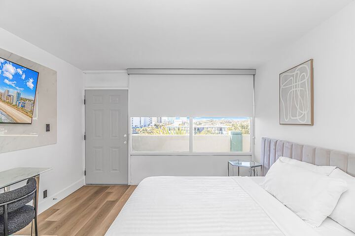Room 9 of 22