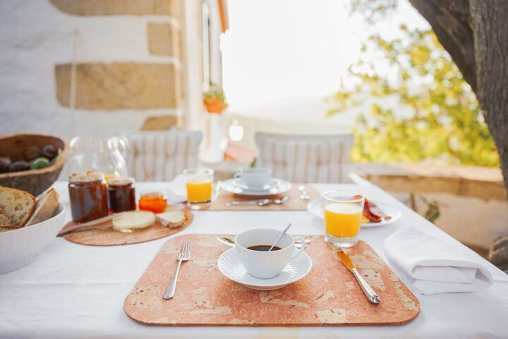 Breakfast/Coffee Service 74 of 88