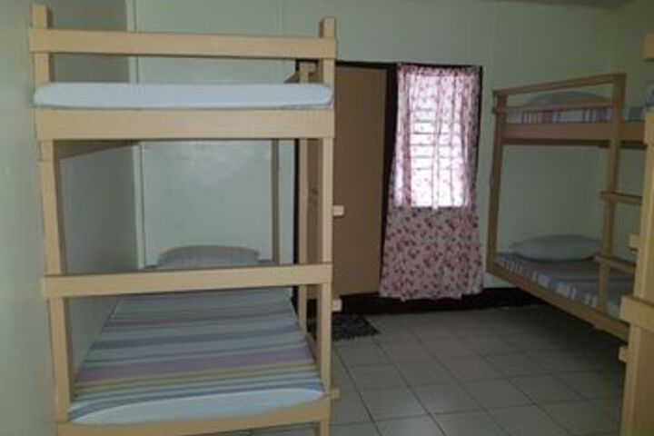 Room 17 of 23