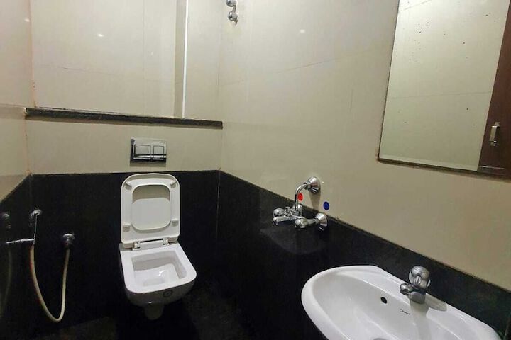 Bathroom Interior Photo