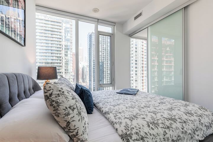 Room 9 of 52