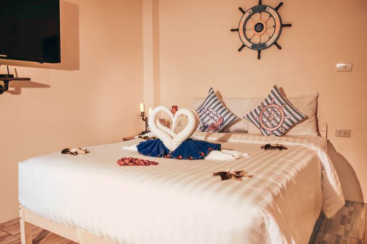 Room 6 of 60