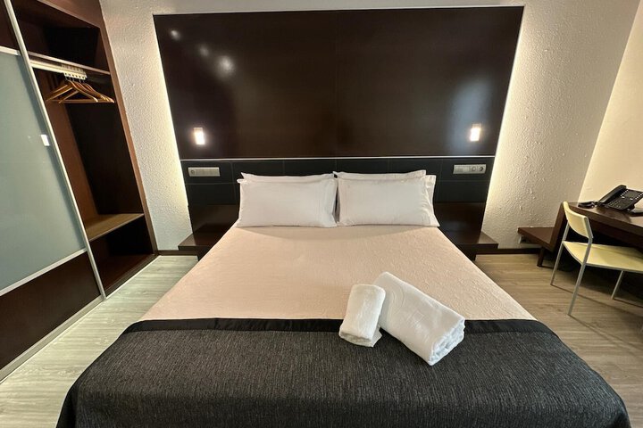 Room 14 of 53