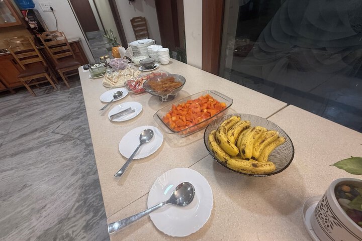 Dining 20 of 34