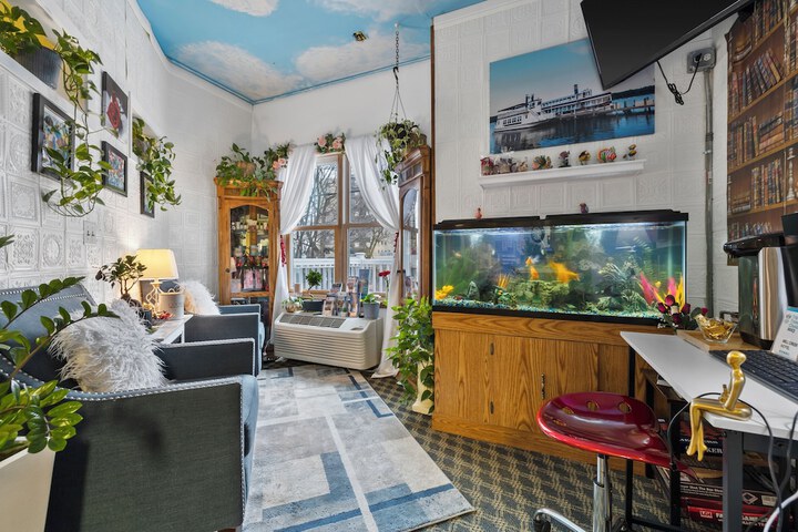 Hotel Interior 5 of 49