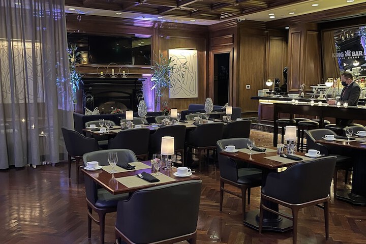 Breakfast/Coffee Service 24 of 68