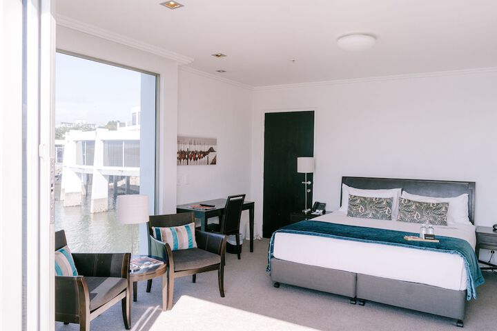 Room 45 of 155