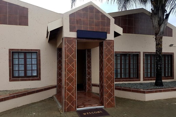 Magia Guest House in Sun City