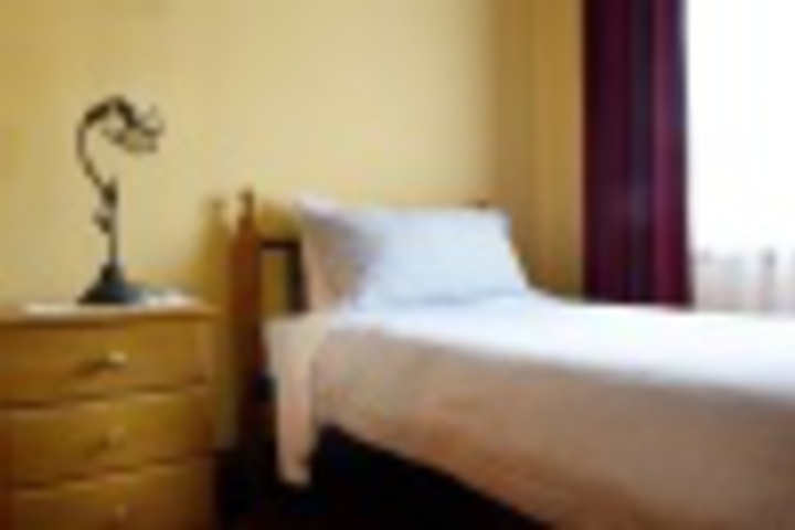 Room 279 of 360
