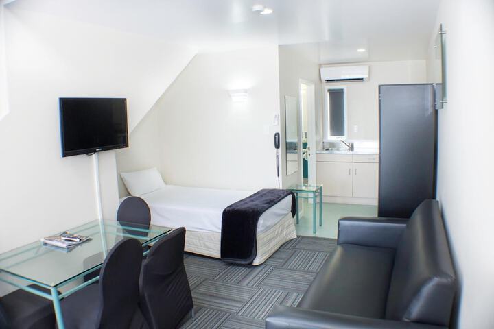 Room 20 of 44