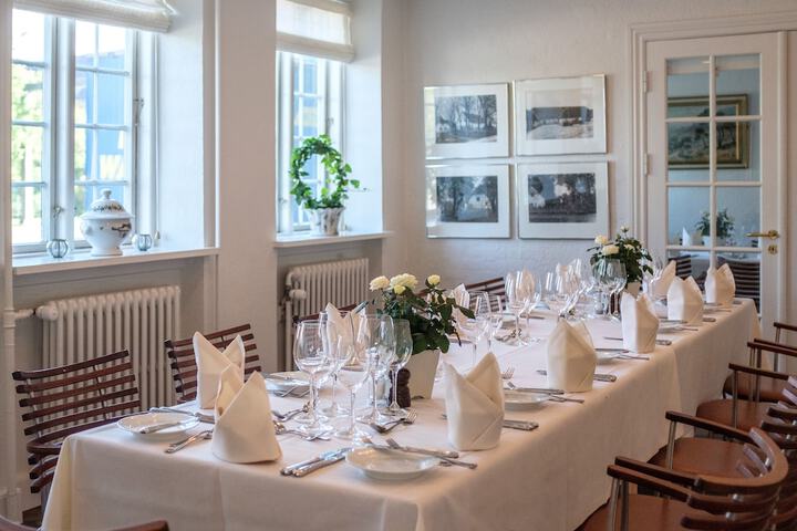 Dining 114 of 151