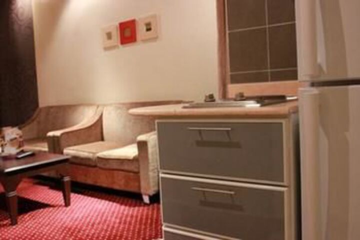 Room 15 of 16