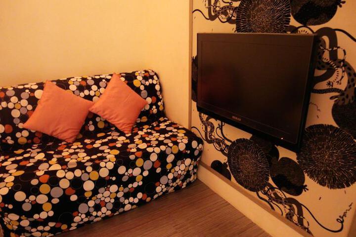 Room 3 of 6