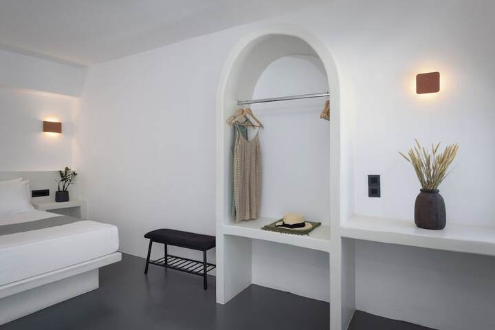 Room 10 of 39