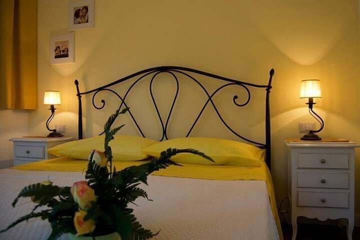Room 13 of 53