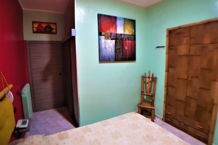 Room 34 of 63
