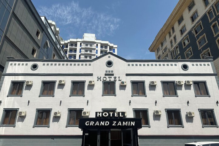 Grand Zamin Hotel