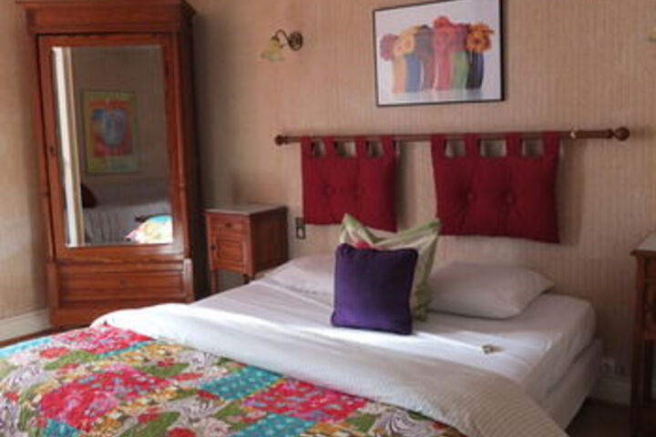 Room 30 of 47