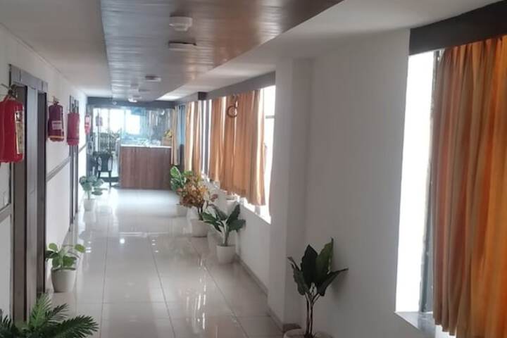 Hotel Paradise -Ahmedabad