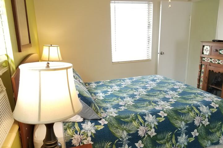 Room 160 of 218