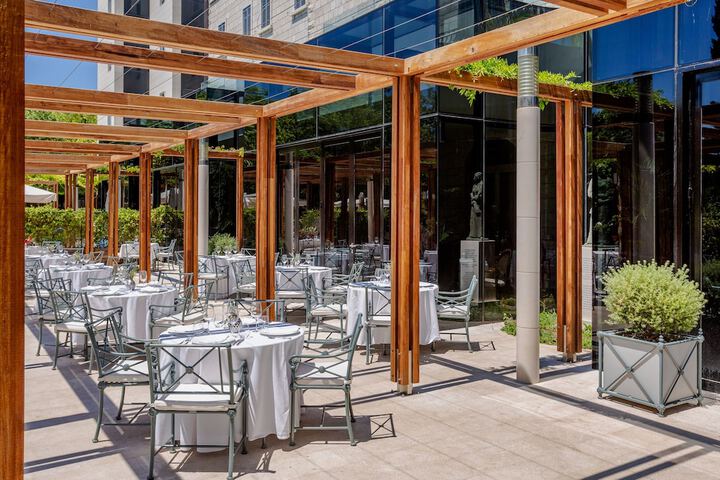 Terrace/Patio 132 of 135