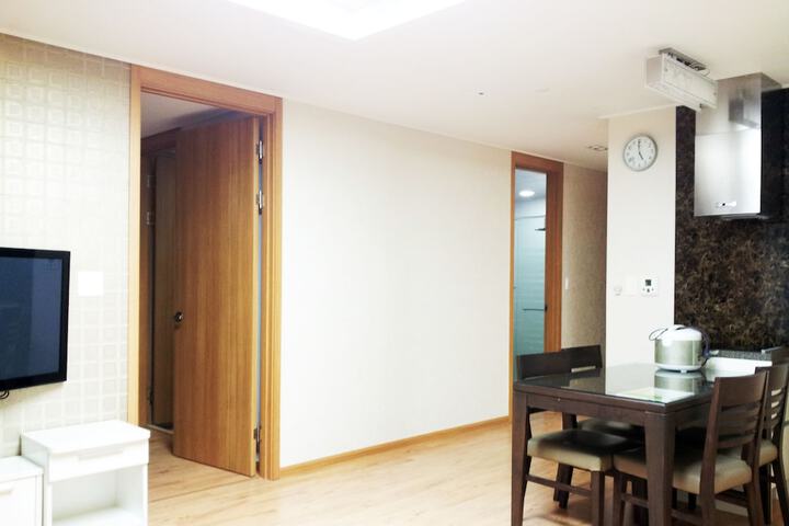 Room 35 of 119
