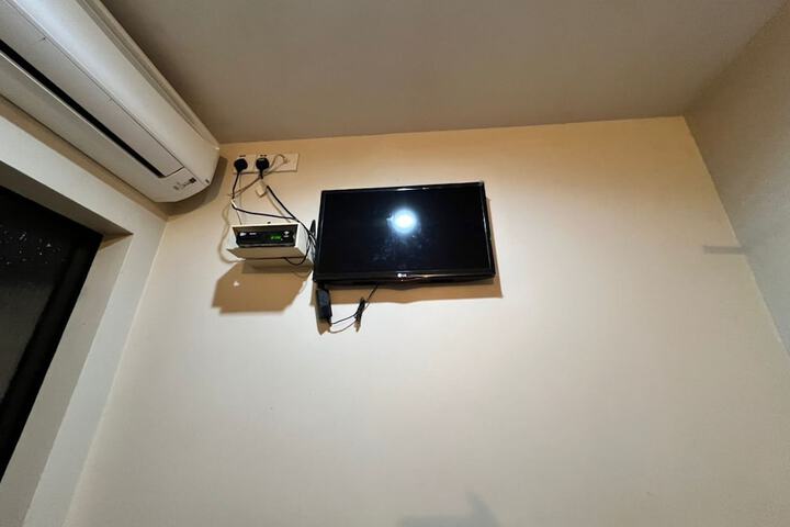 Room 26 of 28
