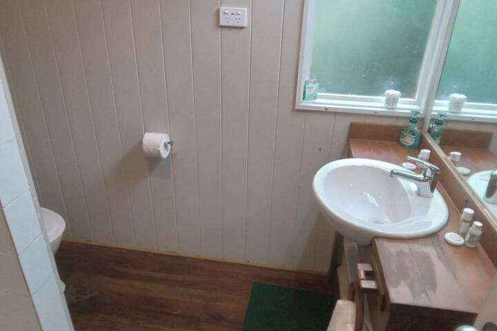 Room 97 of 195