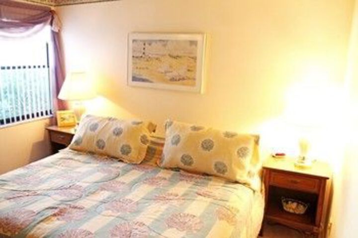 Room 1 of 9