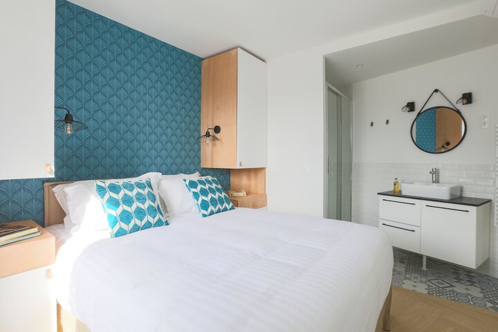 Room 10 of 39
