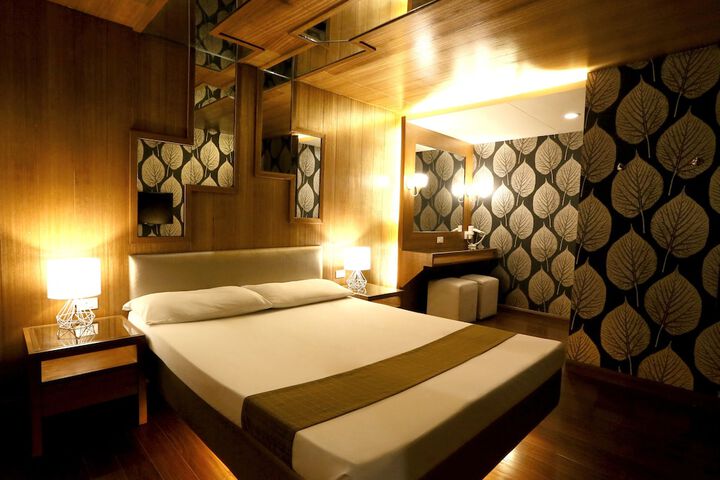 Room 22 of 56