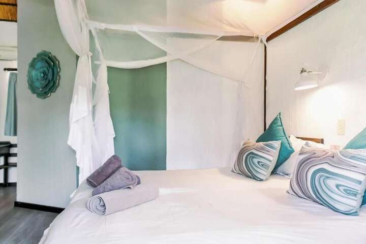 Room 16 of 25